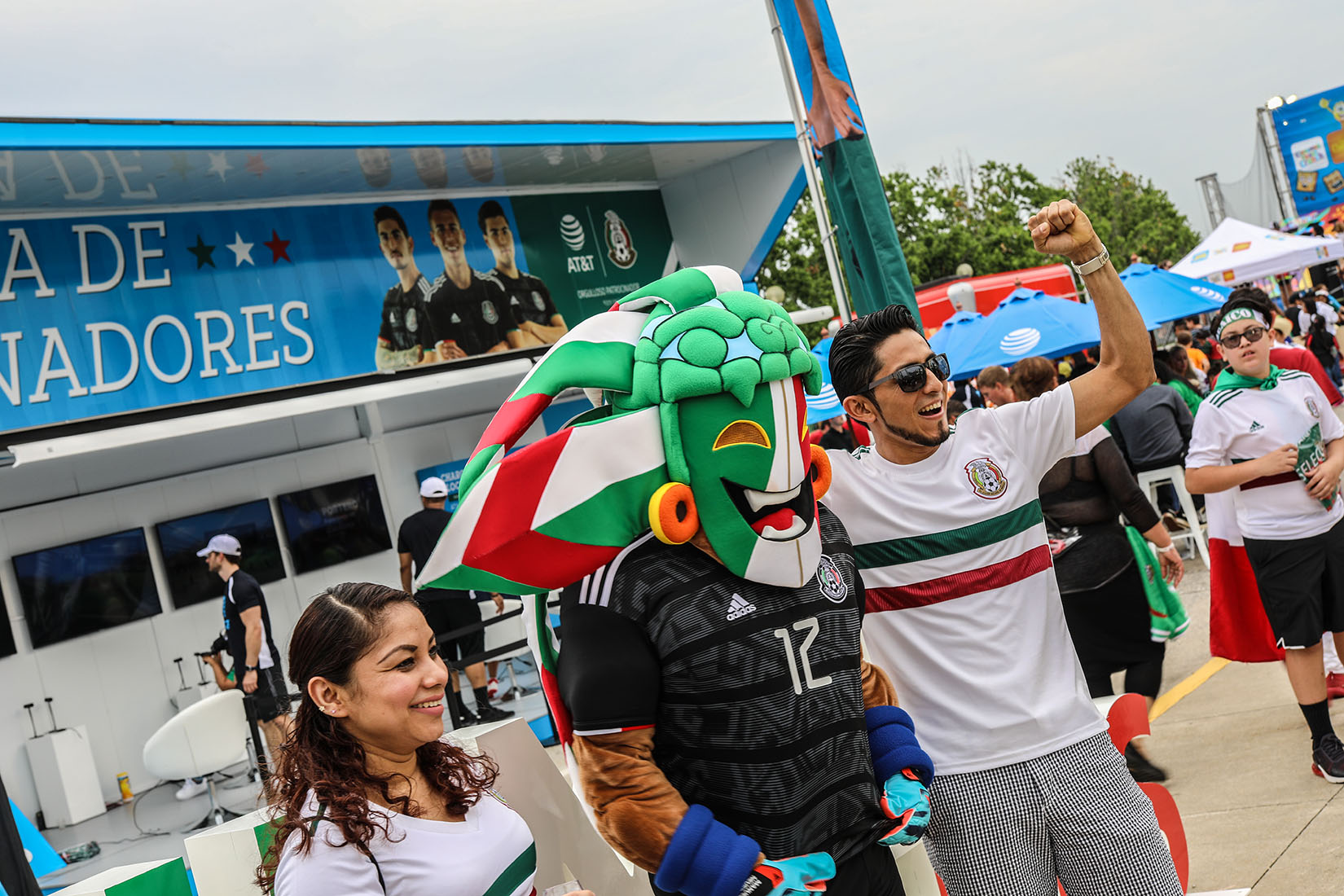 AT&T sponsors the Mexico National soccer team's US tour - Loki Box Design